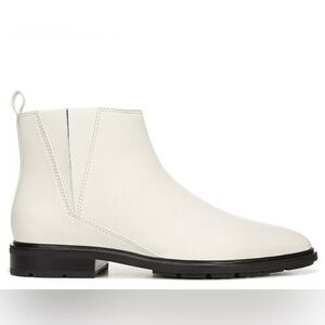 NIB Via Spiga Emelin Leather Weatherproof Chelsea Boots